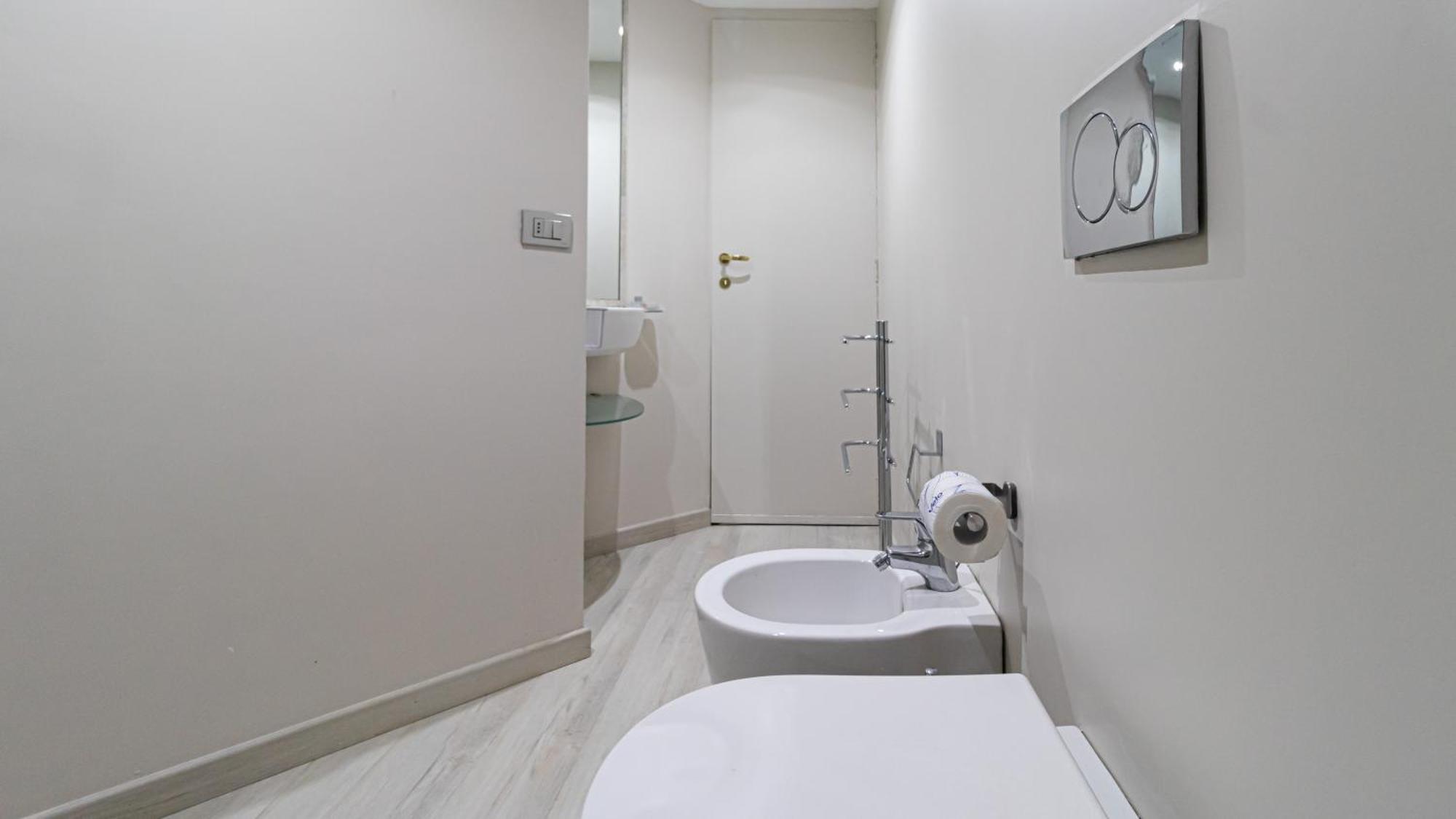 Italianway-Gian Galeazzo Apartment Milan Exterior photo